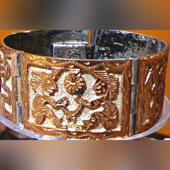 Bracelet - Picture 2 of 2